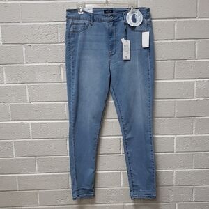 Curve Appeal Light Blue Women's Stretch Skinny Jeans